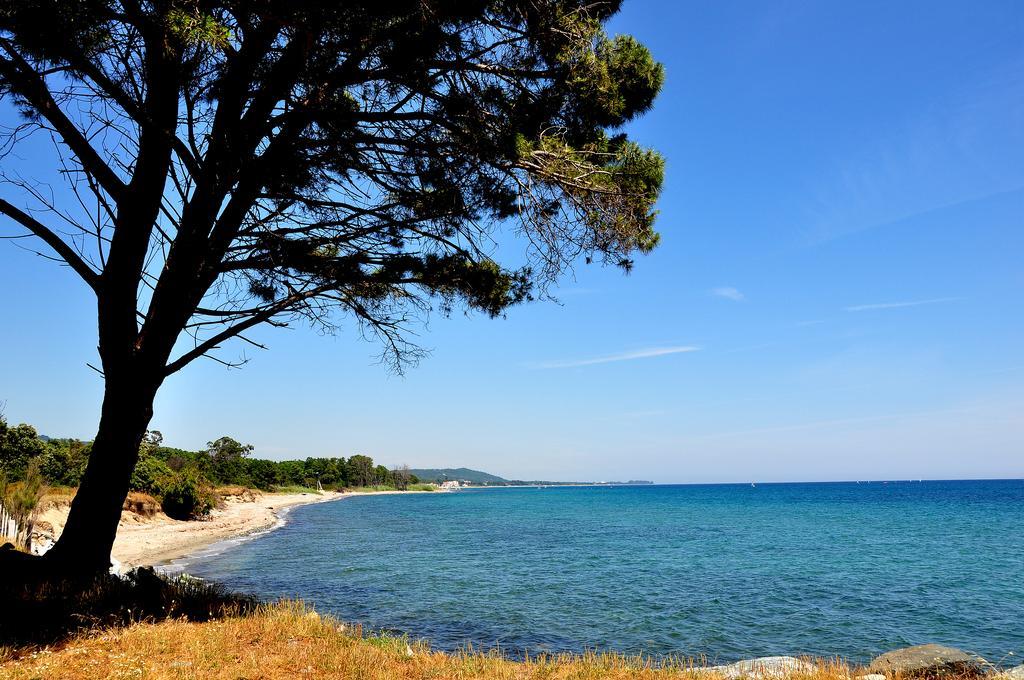 Sole E Mare Aparthotel Santa-Maria-Poggio  Εξωτερικό φωτογραφία