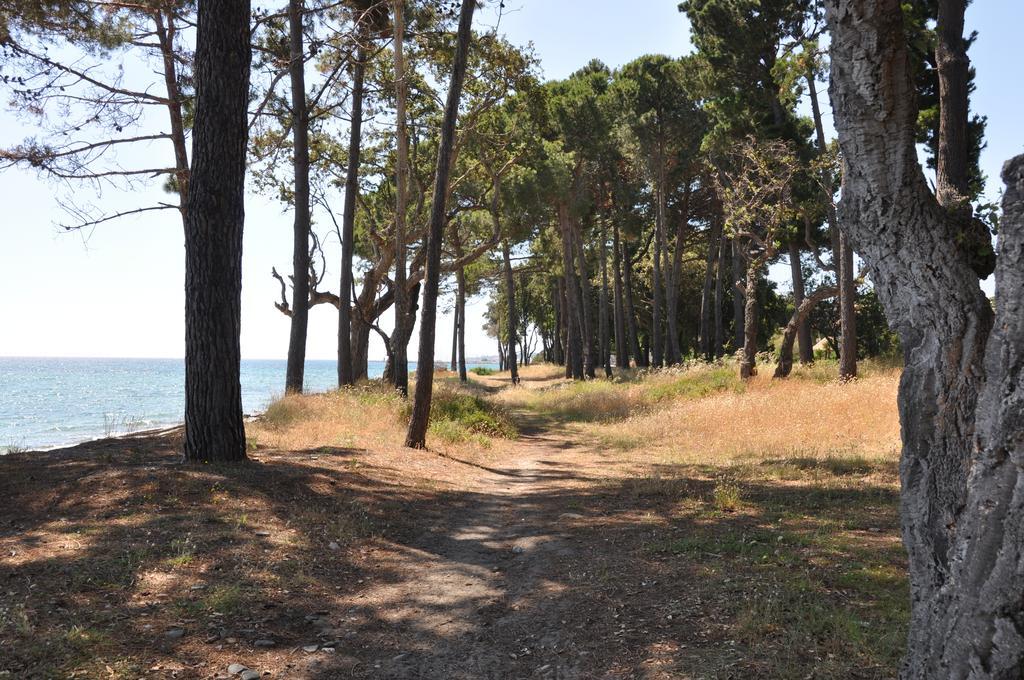 Sole E Mare Aparthotel Santa-Maria-Poggio  Εξωτερικό φωτογραφία