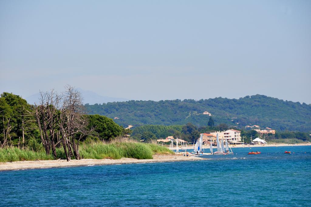 Sole E Mare Aparthotel Santa-Maria-Poggio  Εξωτερικό φωτογραφία