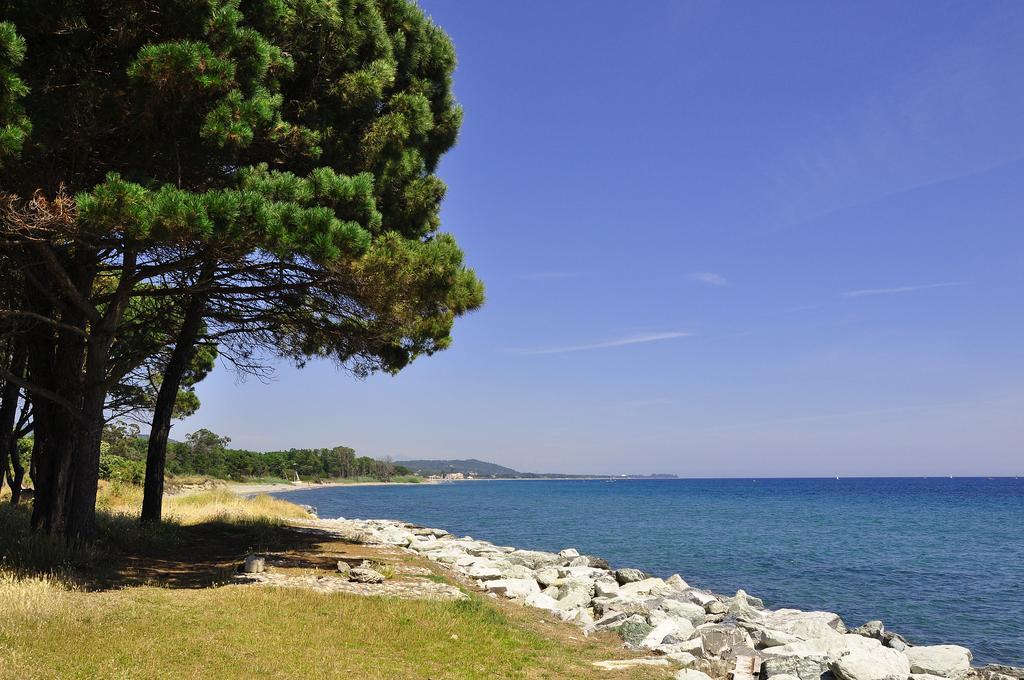 Sole E Mare Aparthotel Santa-Maria-Poggio  Εξωτερικό φωτογραφία
