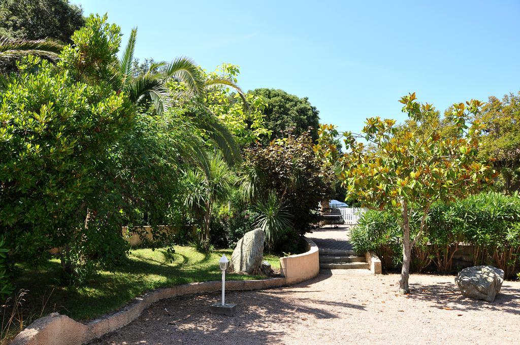 Sole E Mare Aparthotel Santa-Maria-Poggio  Εξωτερικό φωτογραφία