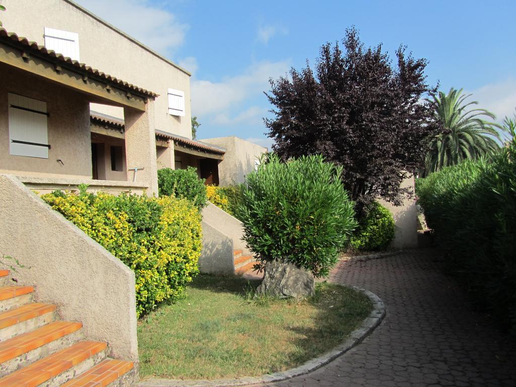 Sole E Mare Aparthotel Santa-Maria-Poggio  Εξωτερικό φωτογραφία