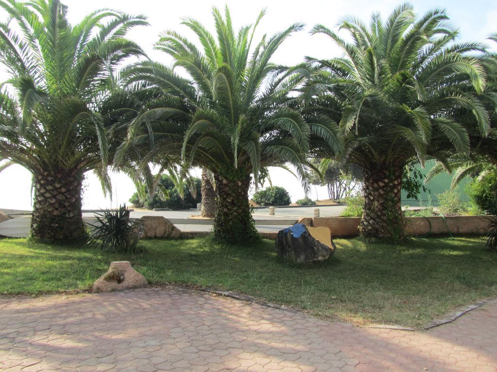 Sole E Mare Aparthotel Santa-Maria-Poggio  Εξωτερικό φωτογραφία