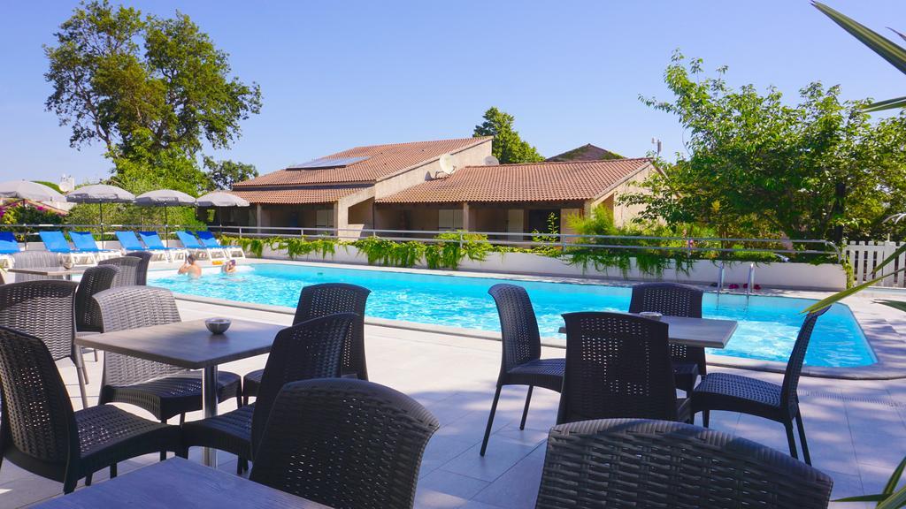 Sole E Mare Aparthotel Santa-Maria-Poggio  Εξωτερικό φωτογραφία