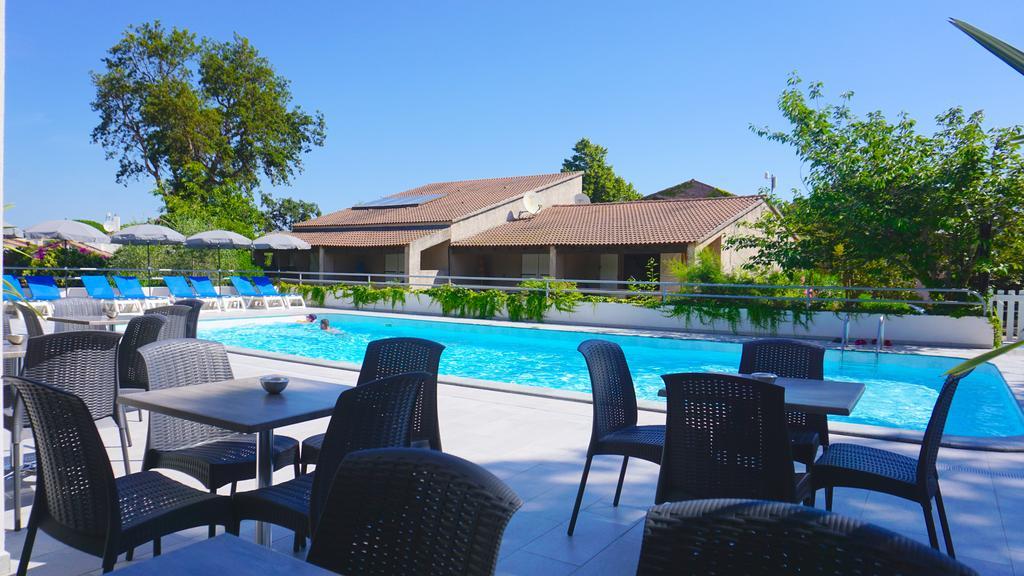 Sole E Mare Aparthotel Santa-Maria-Poggio  Εξωτερικό φωτογραφία